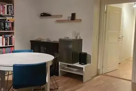 Tromsdalen With A View, Shared Entrance And Kitchen Tromsø